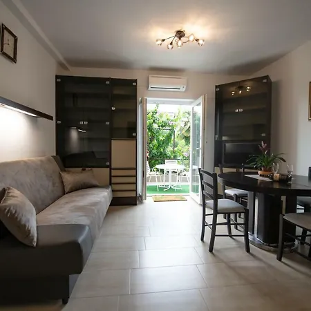 Апартаменты Stella