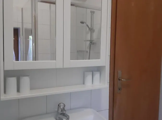 Stella أوباتيا